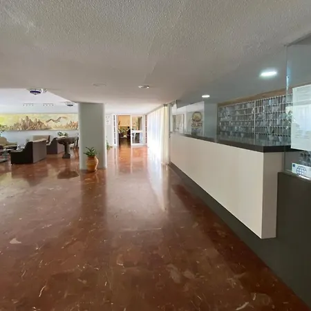 Con Espectacular Vista, Piscinas, Recep 24 Hs * Benalmadena
